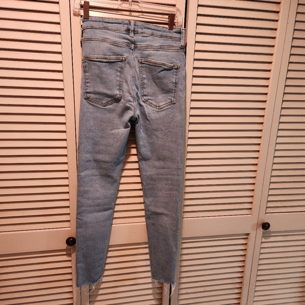 ZARA Super Stretch Skinny Raw Ankle Jeans 4 - Picture 9 of 10